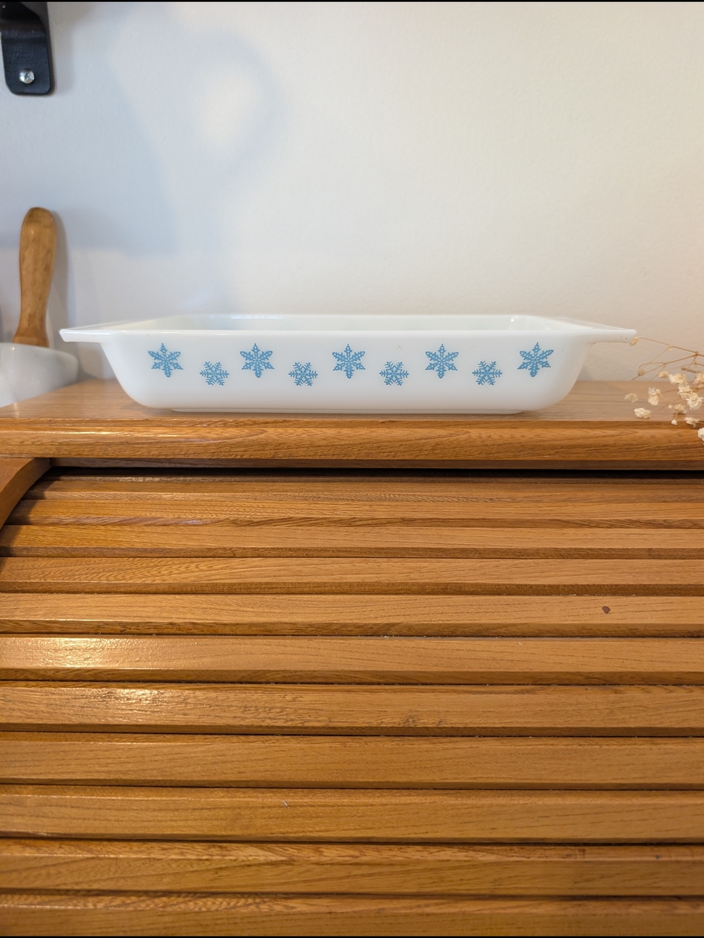Pyrex White Casserole Dish with Blue Snowflake Print